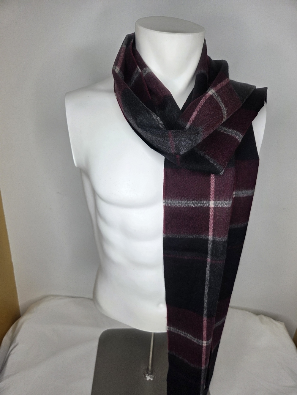 Nuna -  Plaid Burgundy & Black Men's Winter Scarf 100% Cashmere